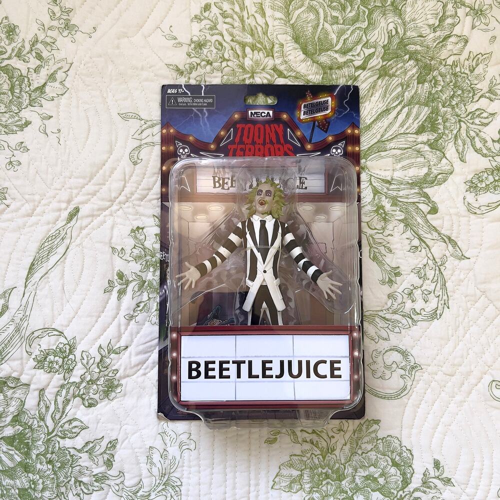 Beetlejuice NECA Toony Terrors 6" Action Figure BRAND NEW NIB